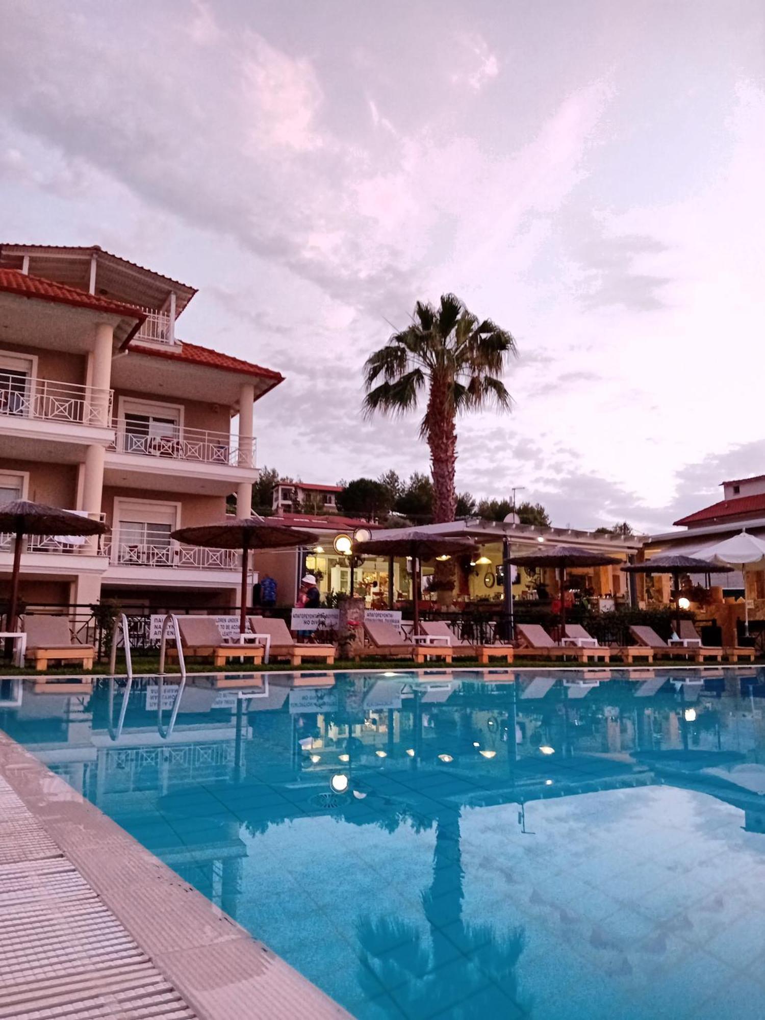Golden Residence Family Resort Pefkochori Zewnętrze zdjęcie